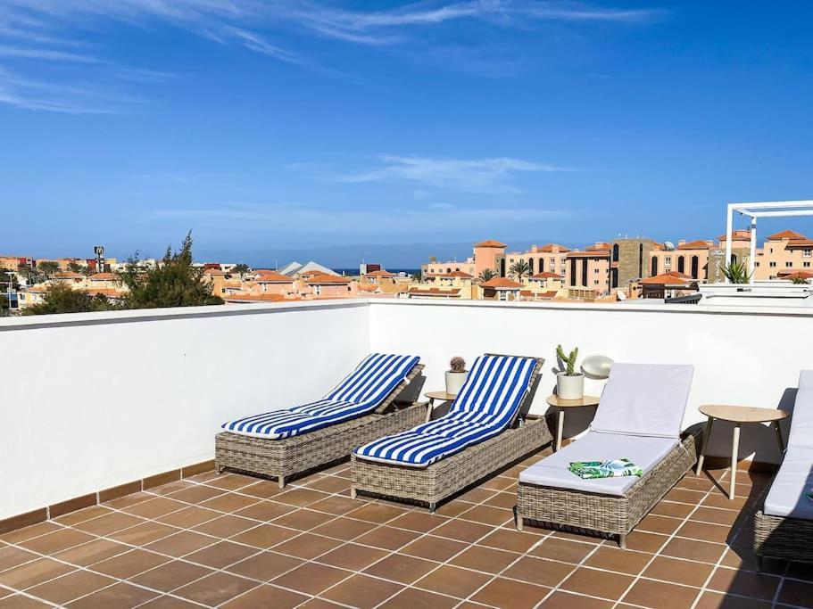 Apartment Sunny Luxury With Two Great Sunny - Level Terraces, Two Swimming Pools, In A New Complex Pueblo Majorero, Close To Fuerteventura Golf Club, Next To The , Atlantico Shopping Mall And Casino In Caleta De Fuste