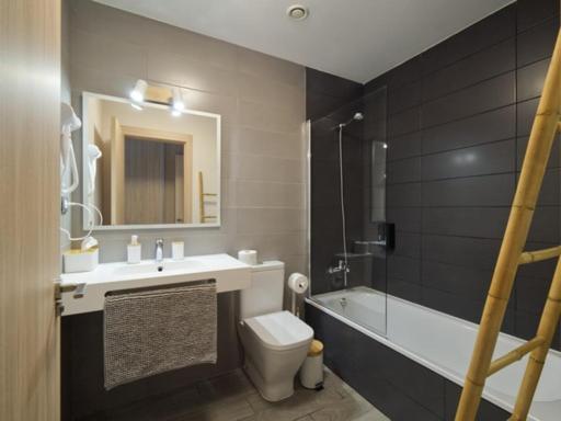 Apartment Sunny Luxury With Two Great Sunny - Level Terraces, Two Swimming Pools, In A New Complex Pueblo Majorero, Close To Fuerteventura Golf Club, Next To The , Atlantico Shopping Mall And Casino In Caleta De Fuste